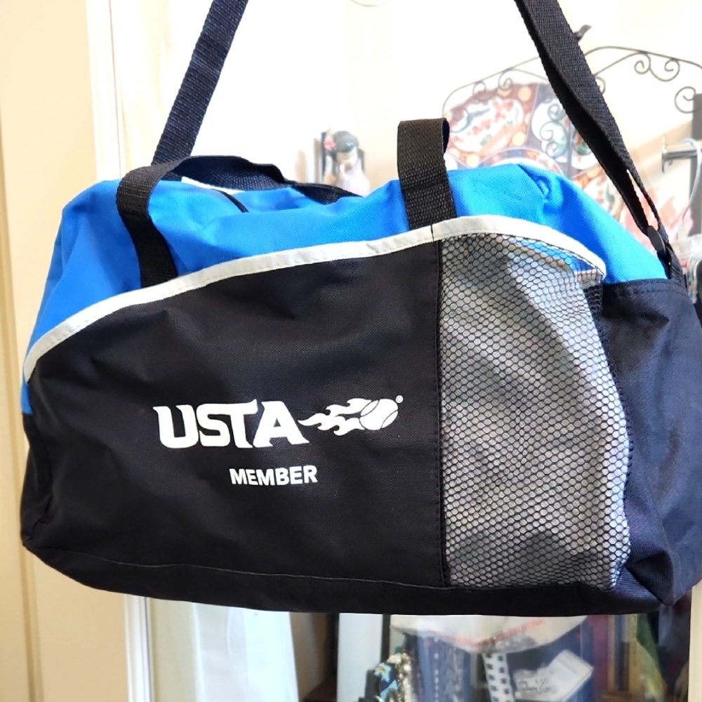 USTA Member Travel Bag